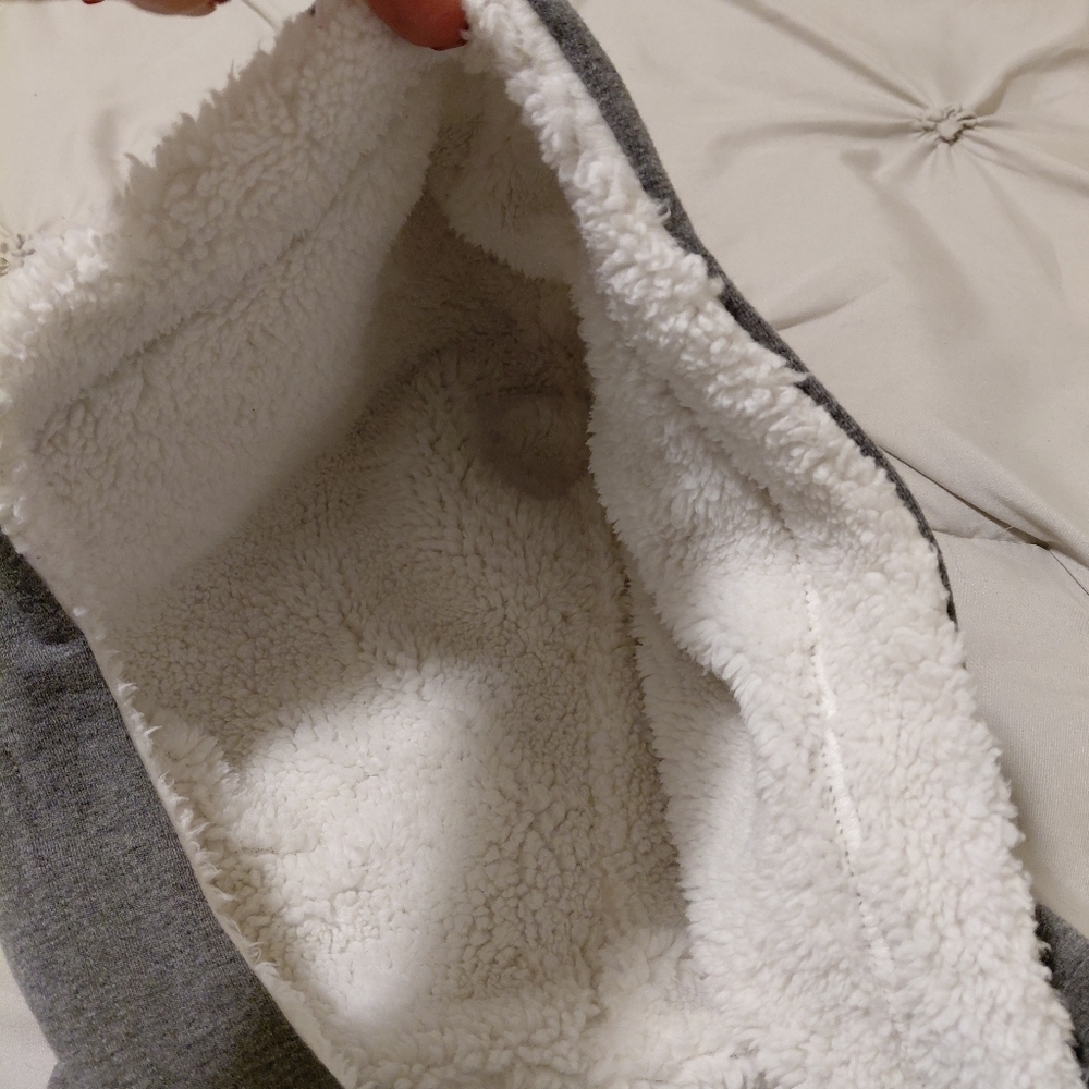 Maurices Womens Hoodie Size 0 (14-16) - Picture 4 of 7